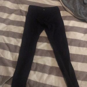 black Lululemon leggings